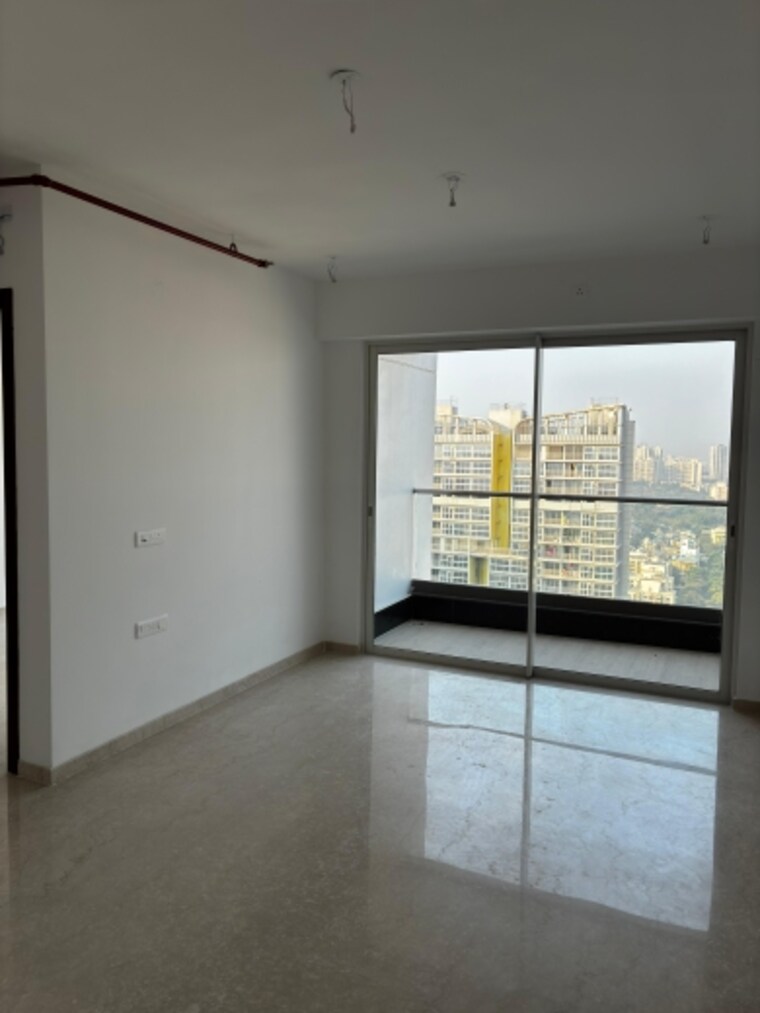 Room, indiabulls-one-indiabulls 3 Bedroom 1140 Sq.Ft. Apartment In Pokhran Road No Two Thane 9593726