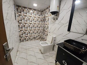 Attached Bathroom in 2.5 BHK Builder Floor at Vihaan Floors, Roza Jalalpur – for Sale
