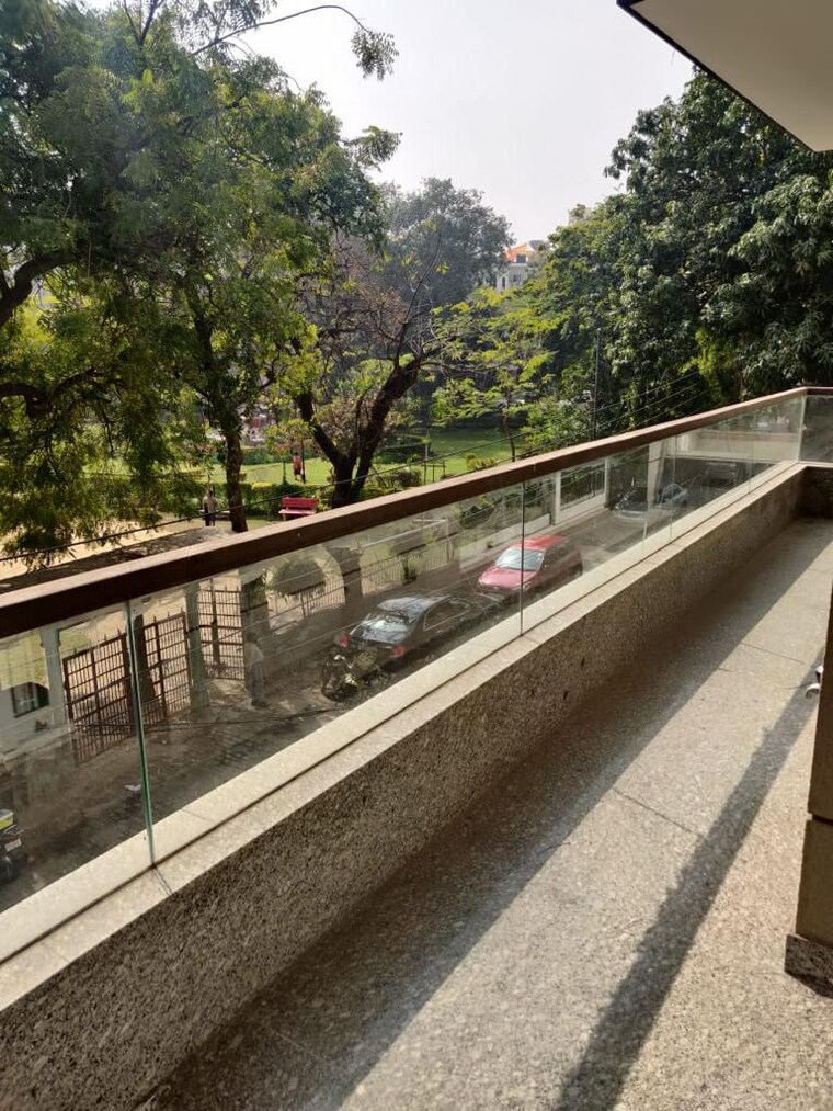 Balcony, safdarjung development area 4 Bedroom 2200 Sq.Ft. Builder Floor In Safdarjung Development Area Delhi 9593758