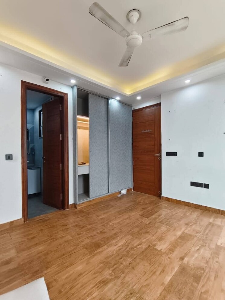 Bedroom, saket 4 Bedroom 2000 Sq.Ft. Builder Floor In Saket Delhi 9593858