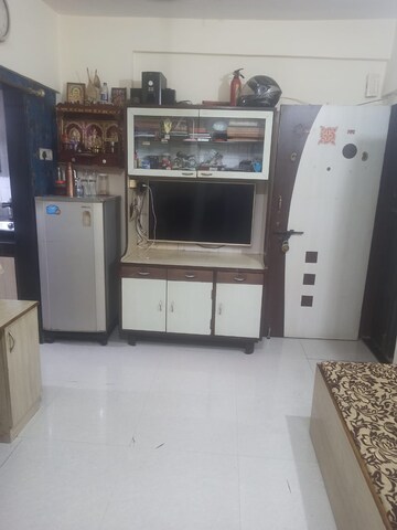 Furnished Amenities in 1 BHK Apartment at Satellite Park CHS, Mira Road – for Rent