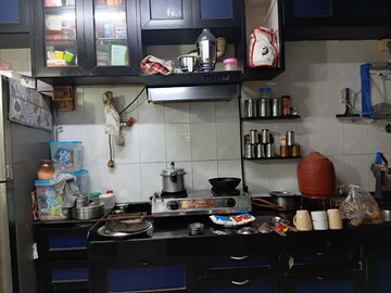 Kitchen in 2 BHK Apartment at Vile Parle East – for Rent