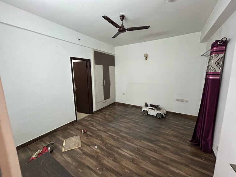 Room, ajnara-le-garden 3 Bedroom 1295 Sq.Ft. Apartment In Panchsheel Green Greater Noida 9593854