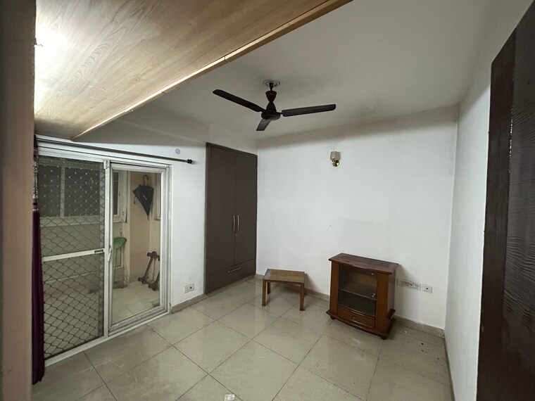 Room, ajnara-le-garden 3 Bedroom 1295 Sq.Ft. Apartment In Panchsheel Green Greater Noida 9593854