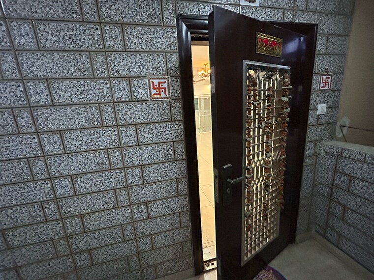 undefined, ajnara-le-garden 3 Bedroom 1295 Sq.Ft. Apartment In Panchsheel Green Greater Noida 9593854