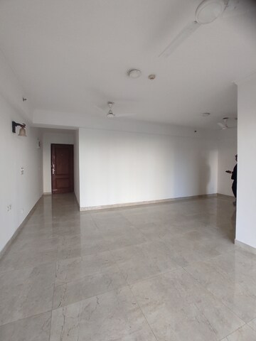 Room in 3 BHK Apartment at ATS Kocoon, Sector 109 – for Rent