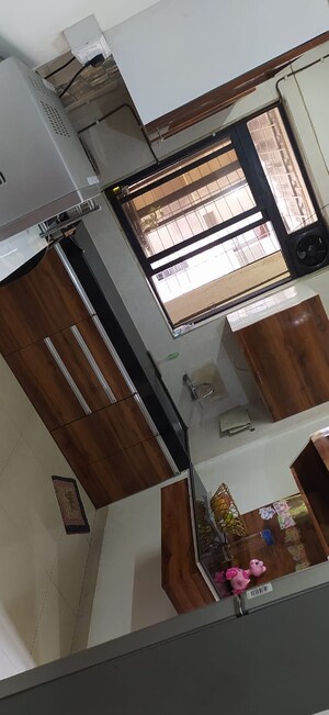 Furnished Amenities in 3 BHK Apartment at Kharghar – for Rent