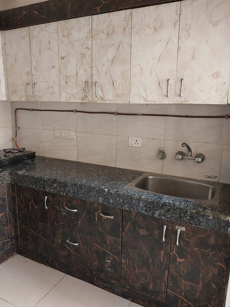 Kitchen, ajnara-le-garden 2 Bedroom 875 Sq.Ft. Apartment In Panchsheel Green Greater Noida 9593946