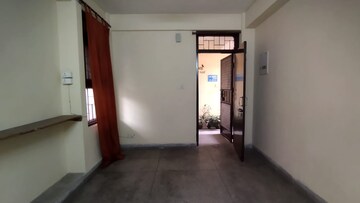 Room in 1 BHK Apartment at Molarband – for Rent