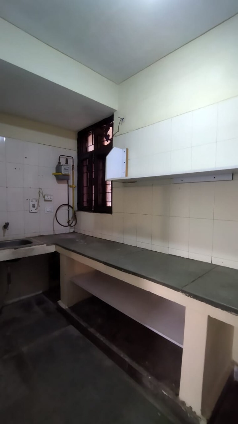 Kitchen, molarband 1 Bedroom 516 Sq.Ft. Apartment In Molarband Delhi 9594058