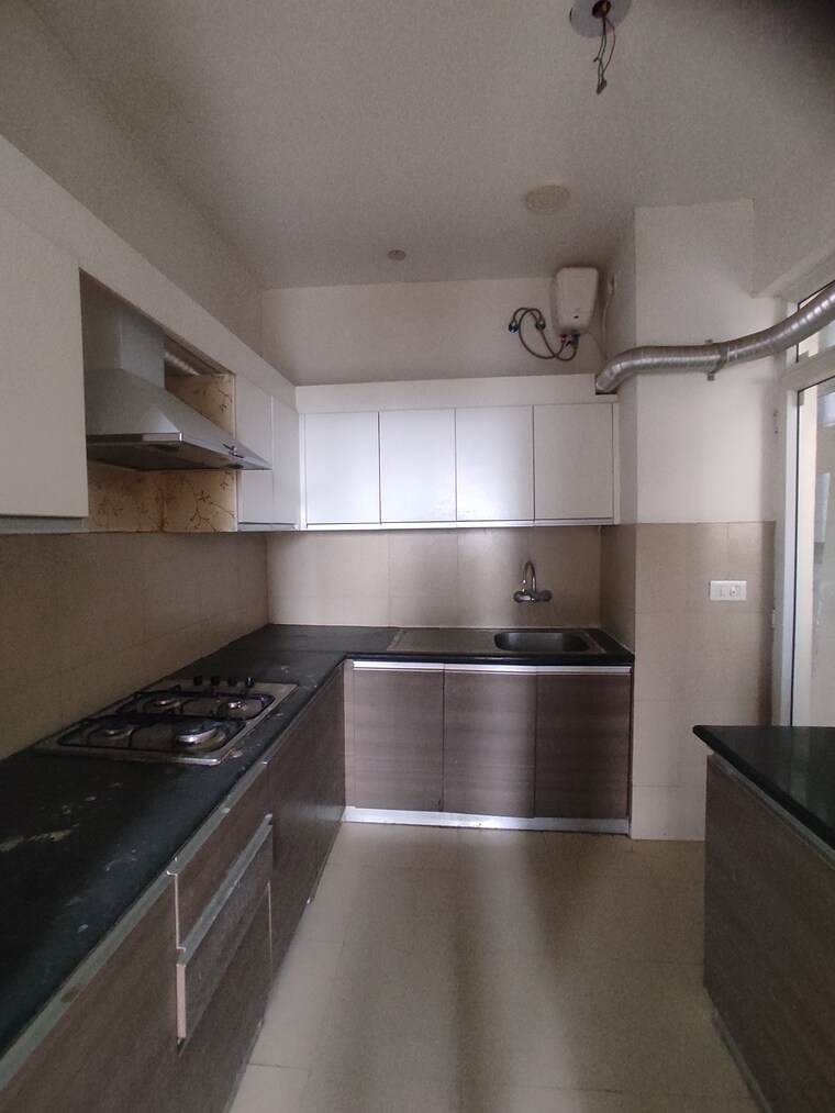 Kitchen, conscient-heritage-max 3 Bedroom 1880 Sq.Ft. Apartment In Sector 102 Gurgaon 9594084