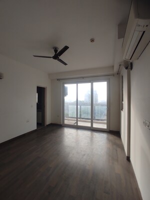 3 BHK Apartment For Rent in Conscient Heritage Max, Sector 102