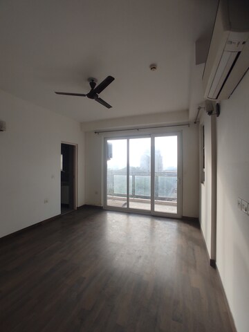 3 BHK Apartment For Rent in Conscient Heritage Max, Sector 102