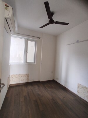 Furnished Amenities in 3 BHK Apartment at Conscient Heritage Max, Sector 102 – for Rent