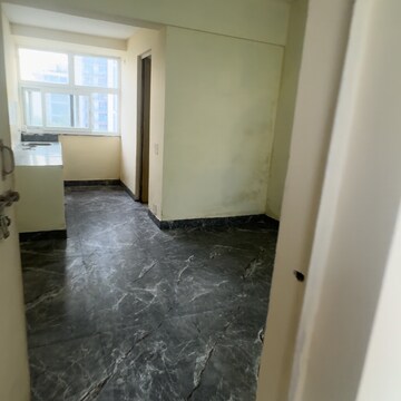1 RK Apartment For Rent in Spaze Privy, Sector 72