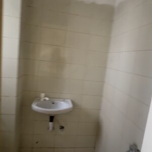 Bathroom in 1 RK Apartment at Spaze Privy, Sector 72 – for Rent