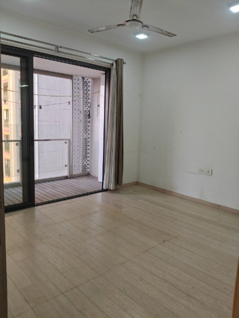 Room, lodha-enchante 2.5 Bedroom 925 Sq.Ft. Apartment In Wadala Mumbai 9594274