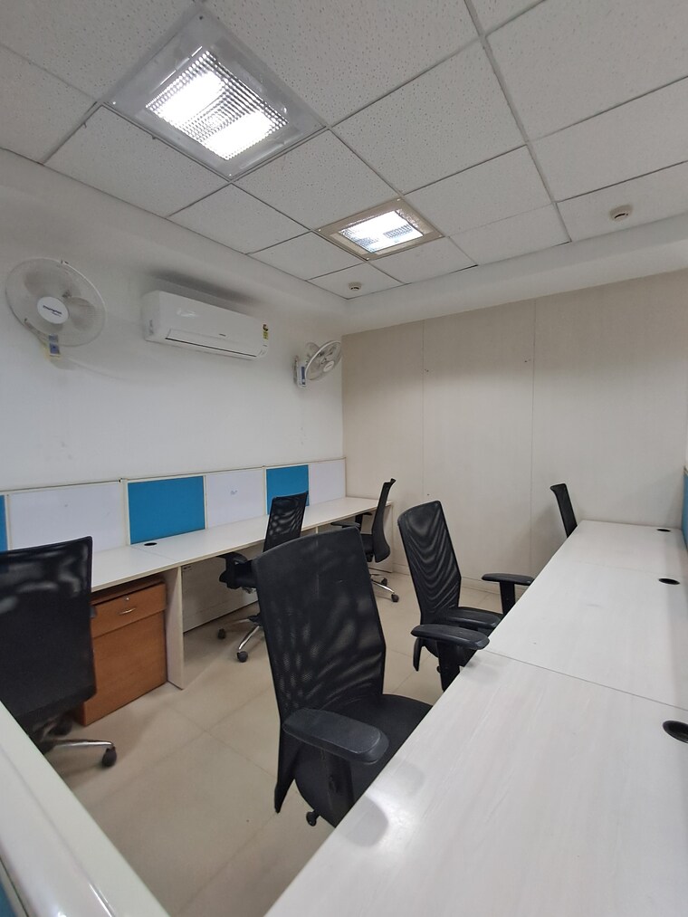 Team Area, jayanagar Commercial Office Space 2100 Sq.Ft. In Jayanagar Bangalore 9594360