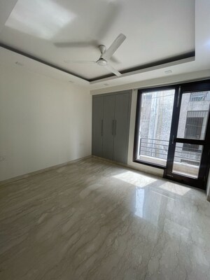 Room in 3 BHK Builder Floor at East Of Kailash – for Sale