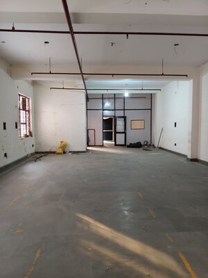 Room in  Office Space at Sector 63 – for Sale