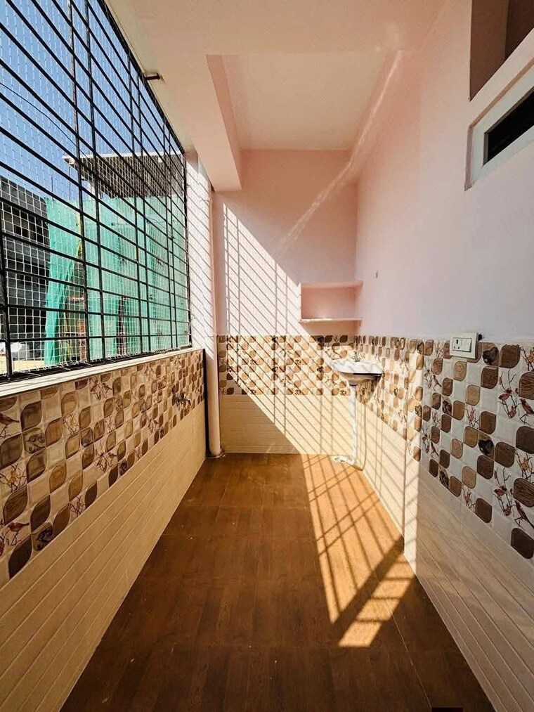 Balcony, kondapur 1 Bedroom 560 Sq.Ft. Apartment In Kondapur Hyderabad 9594426