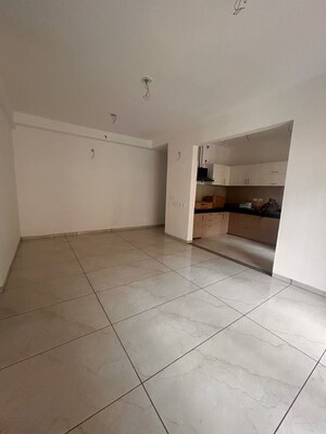 Room in 3 BHK Apartment at Rishita Manhattan, Gomti Nagar – for Sale