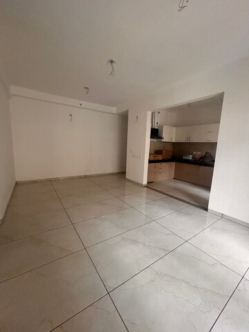 Room in 3 BHK Apartment at Rishita Manhattan, Gomti Nagar – for Sale