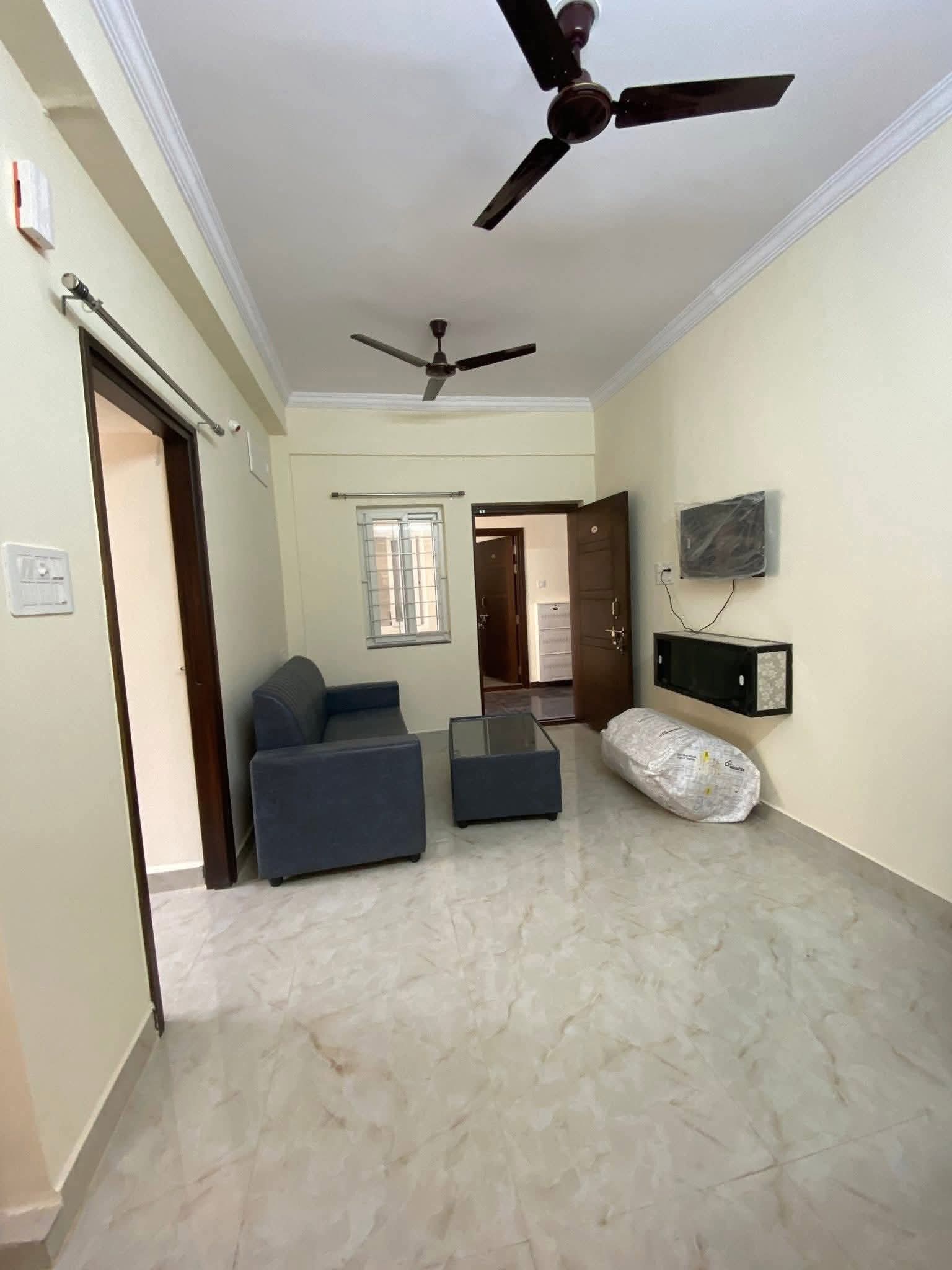 1 BHK + Pooja Room Apartment For Rent in Raghavendra Colony 