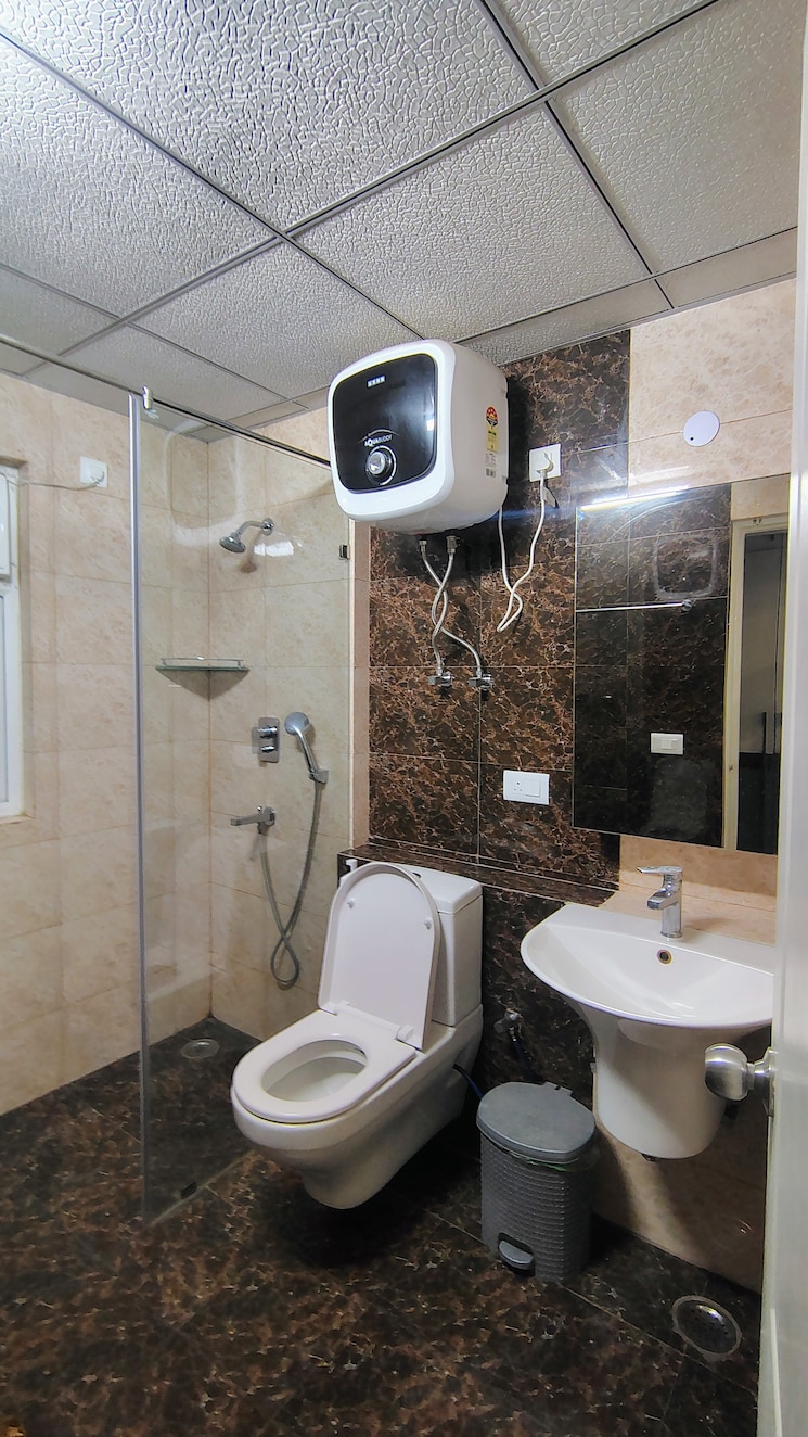 Bathroom, spaze-privy 3.5 Bedroom 2200 Sq.Ft. Apartment In Sector 72 Gurgaon 9594486
