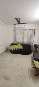 1 BHK 600 Sq.Ft. Apartment in Flower Valley Complex