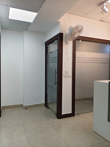  Office Space For Rent in Sector 63