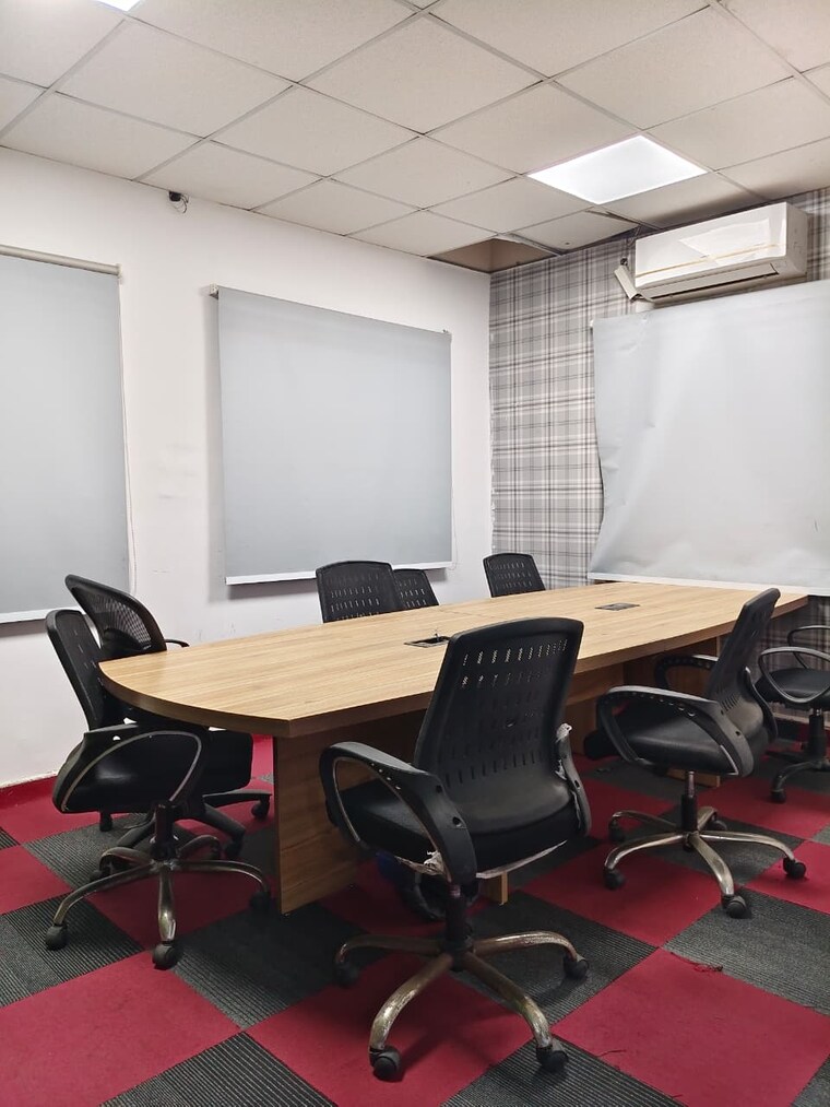 Team Area, sector 63 Commercial Office Space 3000 Sq.Ft. In Sector 63 Noida 9594468