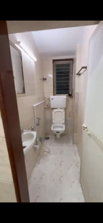 Bathroom in 1 BHK Apartment at Bandra West – for Rent