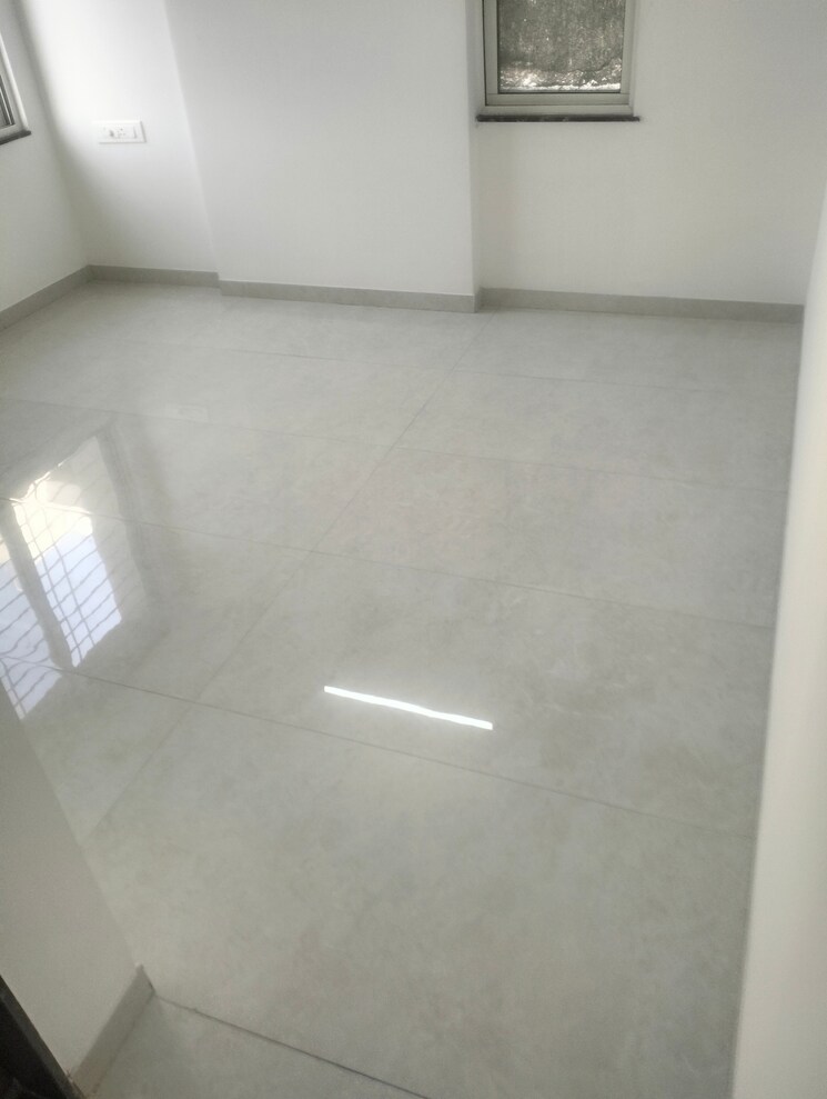 Room, shree-tirupati-maple-tower 3 Bedroom 1500 Sq.Ft. Apartment In Kondhwa Pune 9594505