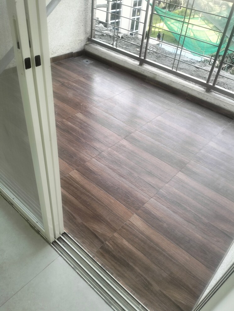 Balcony, shree-tirupati-maple-tower 3 Bedroom 1500 Sq.Ft. Apartment In Kondhwa Pune 9594505