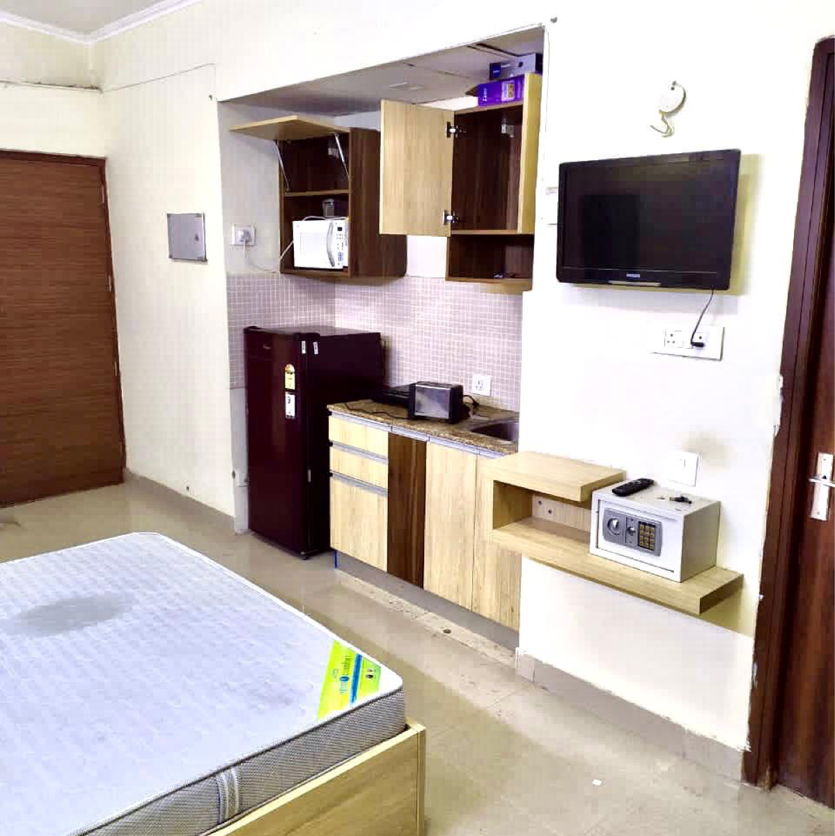 1 Rk  455 Sq.Ft. Apartment in Supertech Ecociti
