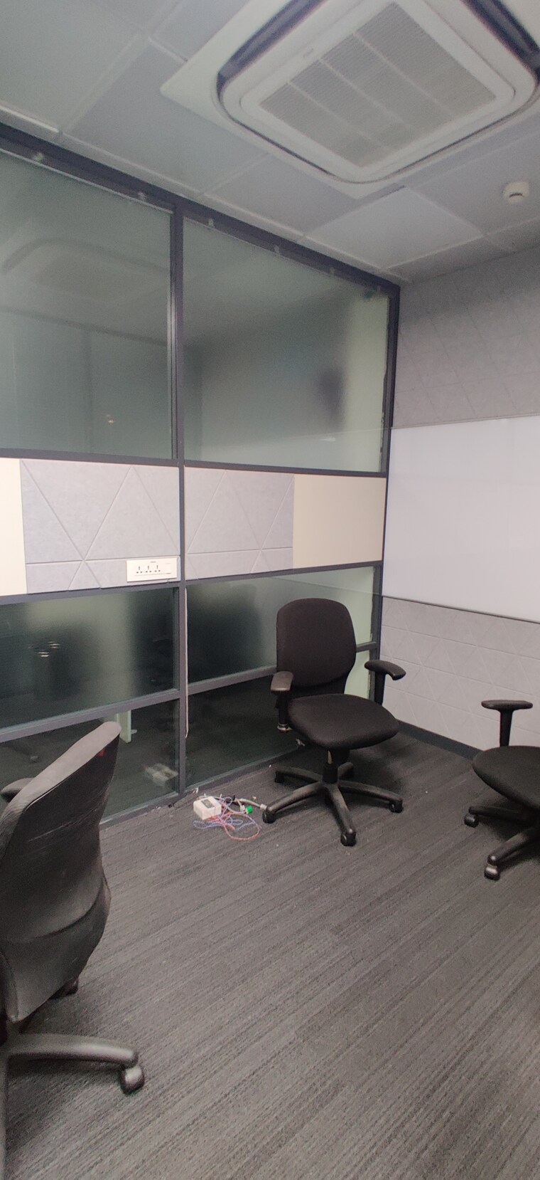 undefined, solitaire-business-hub-viman-nagar Commercial Office Space 3500 Sq.Ft. In Viman Nagar Pune 9594572