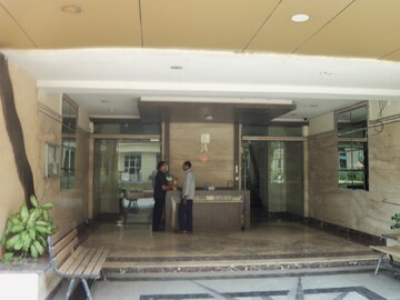 1 BHK Apartment – Entrance View at Pride Presidency Luxuria, Ghodbunder Road - for Rent