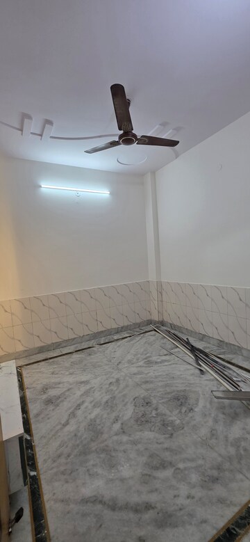 Building Lobby in 2 BHK Builder Floor at Vishwas Park – for Sale