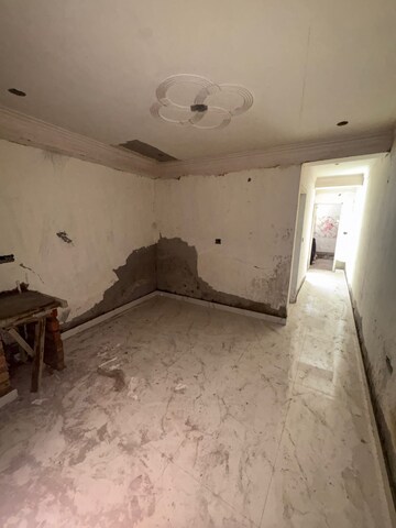 2 BHK Builder Floor For Sale in Sangam Vihar