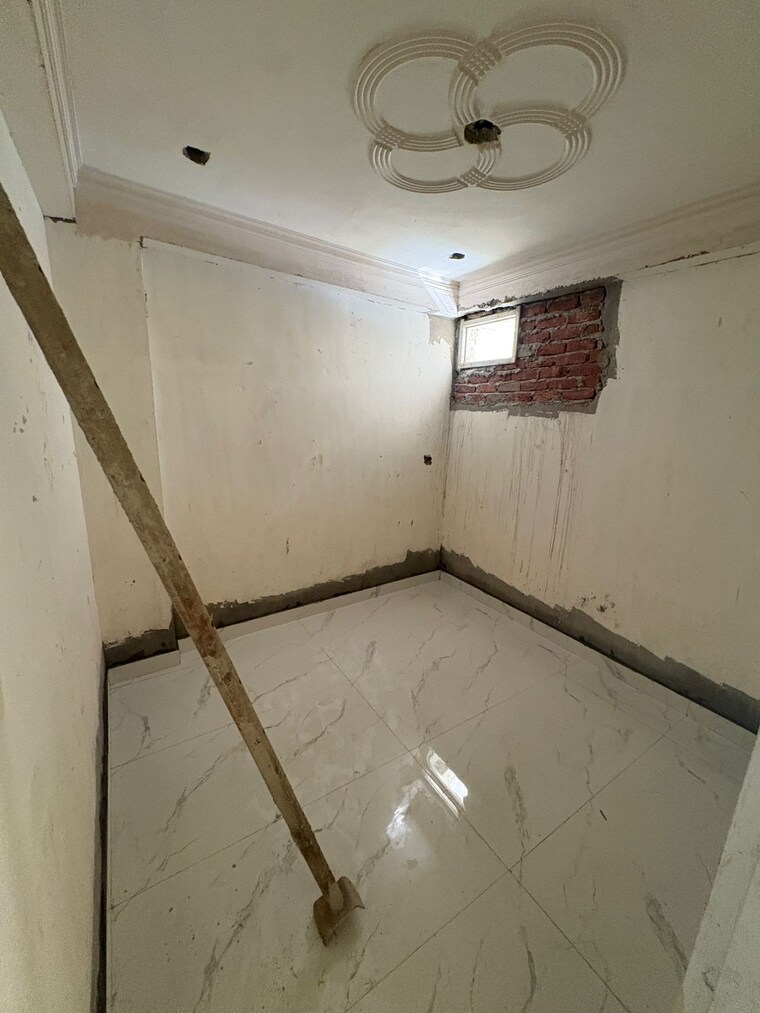 Bathroom, sangam vihar 2 Bedroom 60 Sq.Yd. Builder Floor In Sangam Vihar Delhi 9594603