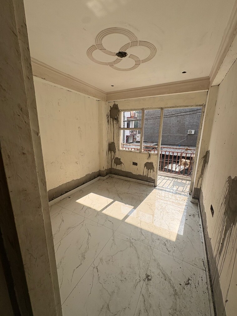 Kitchen, sangam vihar 2 Bedroom 60 Sq.Yd. Builder Floor In Sangam Vihar Delhi 9594603