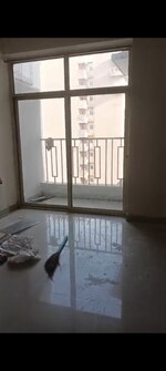 2 BHK 1041 Sq.Ft. Apartment in Proview Officer City