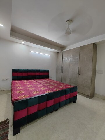 1 BHK Builder Floor For Rent in Saket