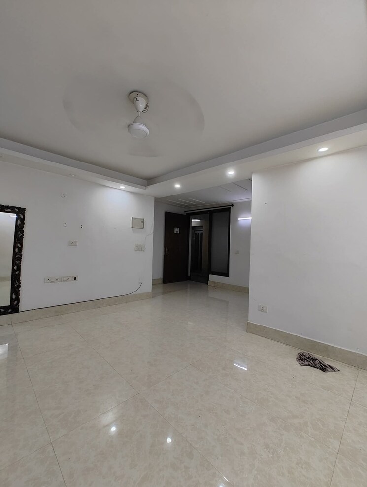 Room, saket 1 Bedroom 850 Sq.Ft. Builder Floor In Saket Delhi 9594582