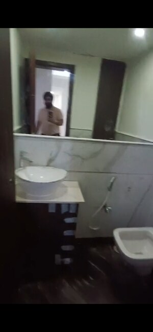 Floor Plan in  Showroom at Bandra West – for Rent