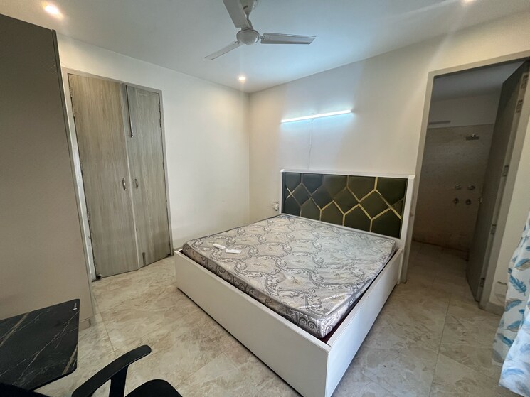 Bedroom, super-mart-1 3 Bedroom 1745 Sq.Ft. Builder Floor In Dlf Phase iv Gurgaon 9594630