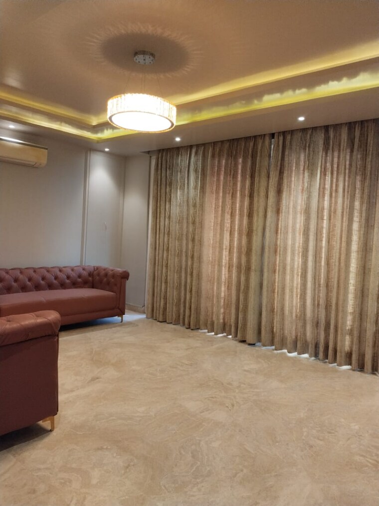 Bedroom, sushant-vyapaar-kendra 4 Bedroom 418 Sq.Yd. Builder Floor In Dlf Phase iv Gurgaon 9594665