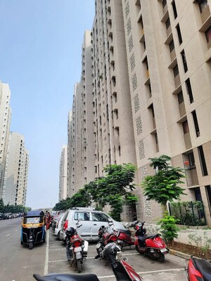 2 BHK Apartment For Rent in Lodha Palava Downtown, Dombivli East