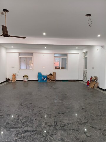 Parking in  Warehouse at Sector 63 – for Rent